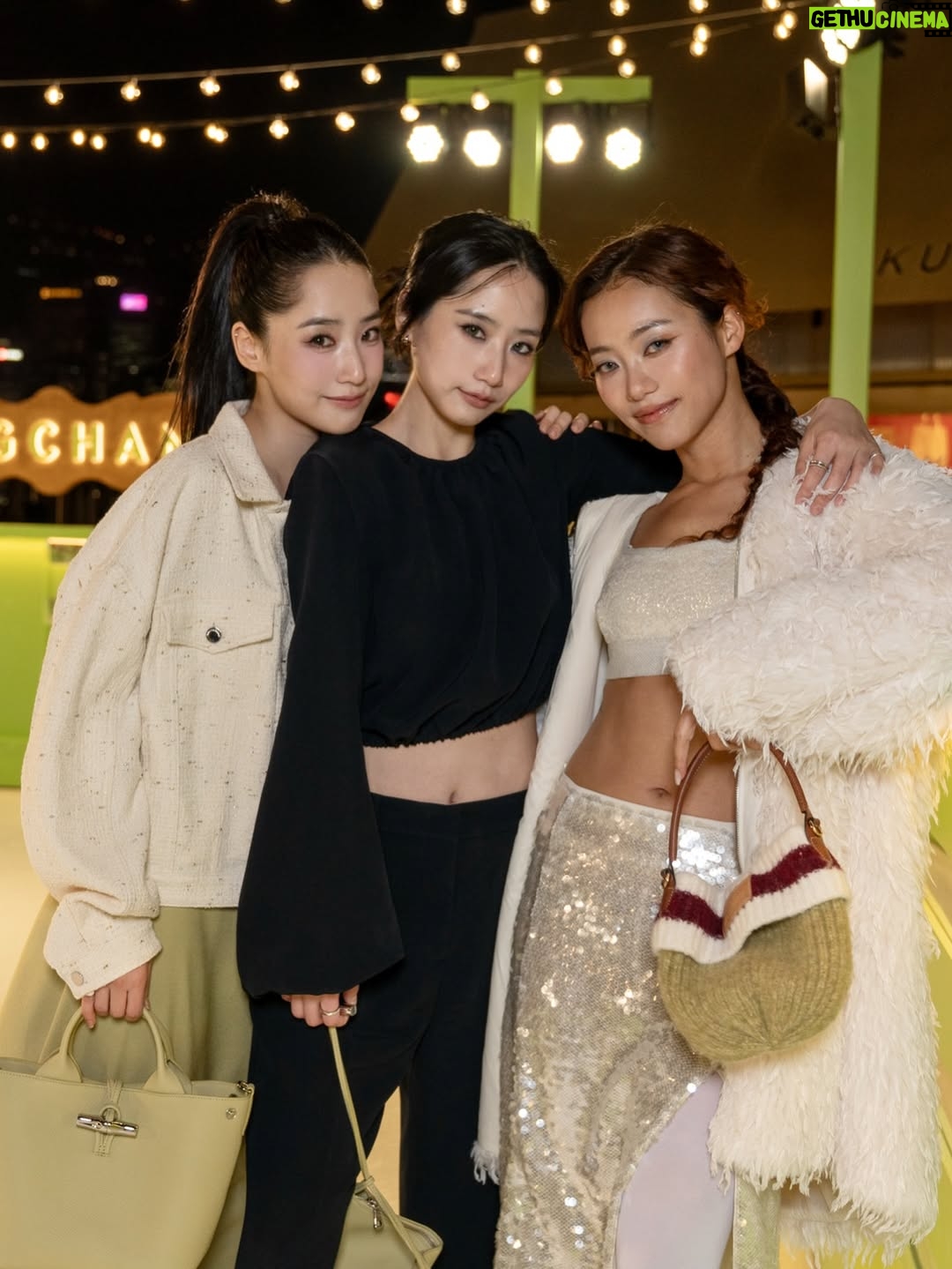 Sabrina Cheung - 2K Likes - Our shared-memories,
softly accumulating in romance. 🤭 ⛄️ 

Gliding beneath open stars at La Patinoire @longchamp and crafting keychains together make us three become the happiesttttt kidsssss again.

#LongchampSlideInStyle #LongchampHK