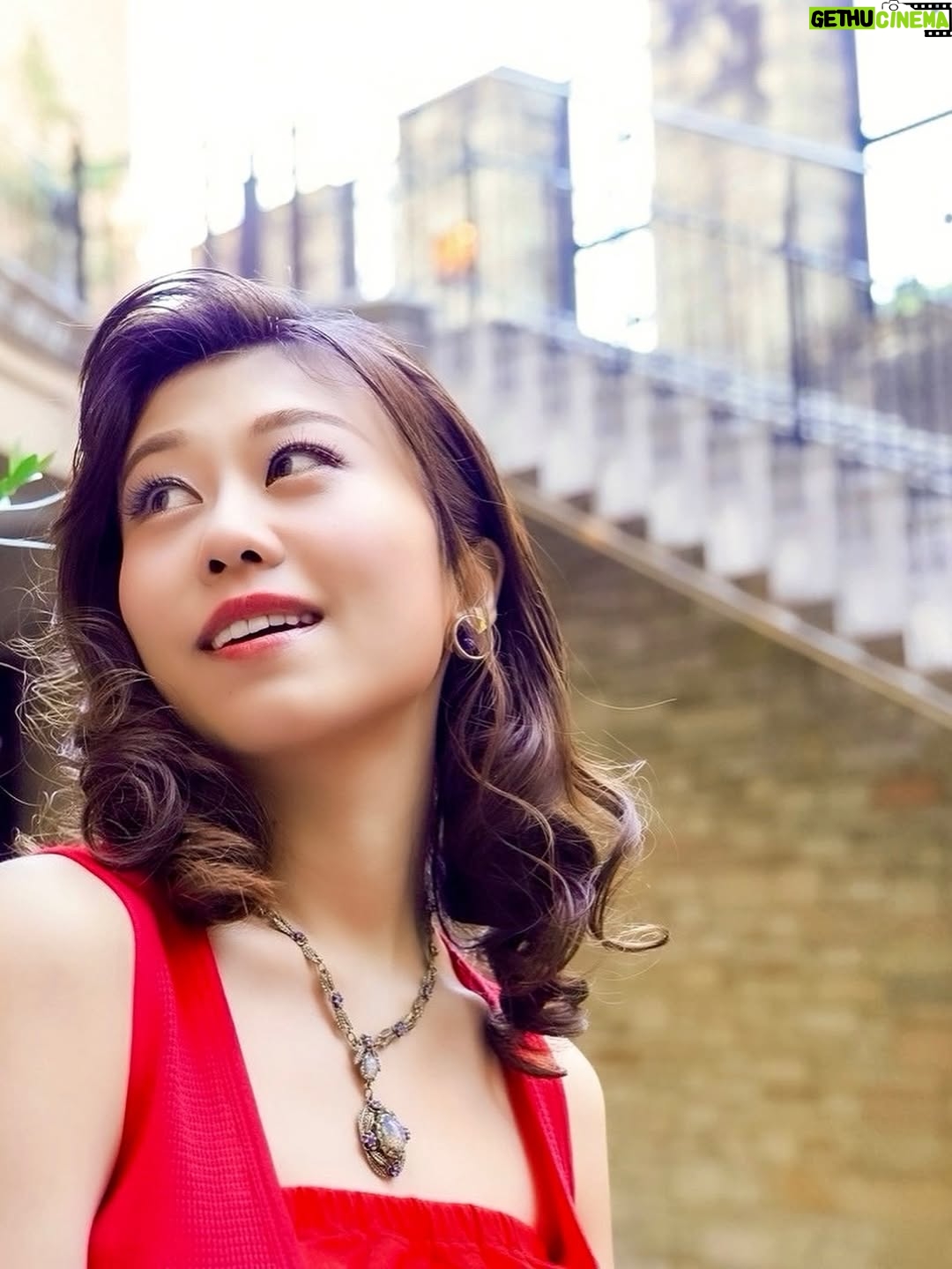 Sae Otsuka - 1.4K Likes - ✨速報✨

英国レインダンス映画祭正式認可の
姉妹映画祭
【Japan Indies Film Festival】 
#JIFF 2025 音楽ビデオ部門

 #全人類ヒューマノイド が
ノミネート🏆😳🎬✨

上映会に登壇させていただきました‼️‼️

Hair and makeup @tetsuyaokukawa 💄