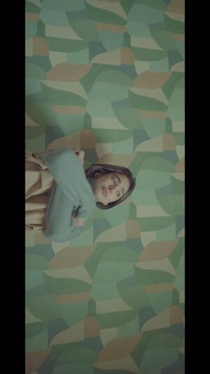 Saheefa Jabbar Khattak Instagram - 🔄 Anuv jain’s music has resonated deeply with many, effortlessly blending profound lyrics that are both relatable and touching. @anuvjain , you’re truly an exceptional artist, and your fanbase extends across borders, with admirers on this side expressing genuine appreciation for your work. 🤍
🎥 @hammzzaaa 🤍