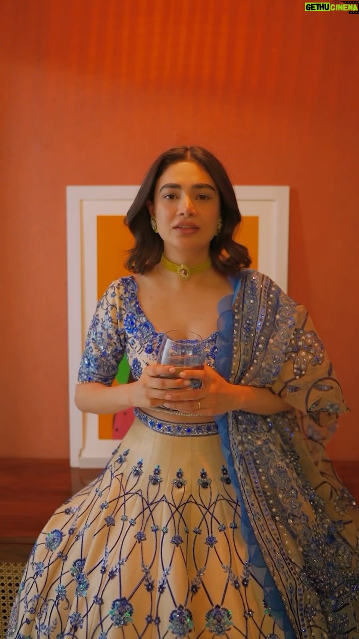 Saheefa Jabbar Khattak - 57.8K Likes - Love @sobia93 and everything she does. Couldn’t help relating hard to this. Girl you have a vibe to die for!! 🤍💜

Wearing @nomiansari @ansarialert 
Hair and Makeup @usam_here 
Videographer @hammzzaaa
Bed @a.z.livingspaces
Jewels @bali.knack
