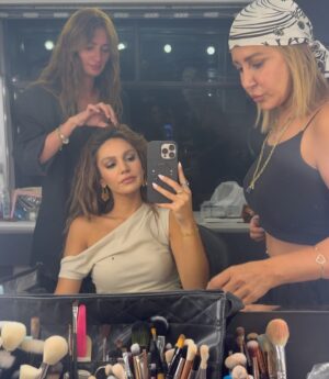 Sahra Şaş Instagram - Günlerden bir set günü 
#uzakşehir