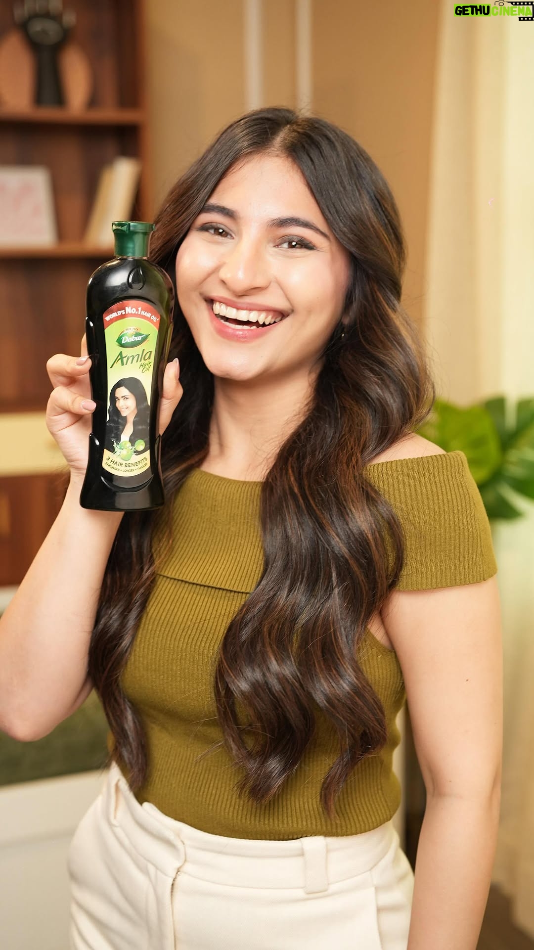 Sai Godbole - 359.1K Likes - Hair washing se pehle hojaye oiling ji!

Show me YOUR champi routine and stand a chance to win. Here’s how you can participate: 
* Repost this video on your profile and follow @DaburAmlaIndia
* ⁠Use my song to create a video showcasing your creativity. 💆‍♀️
* Post your reel and tag @DaburAmlaIndia and me.

🎁 10 lucky winners win Amazon vouchers worth ₹2000. Share your videos noww!

#AsliAmlaDaburAmla
#daburamla #slaywithstrength