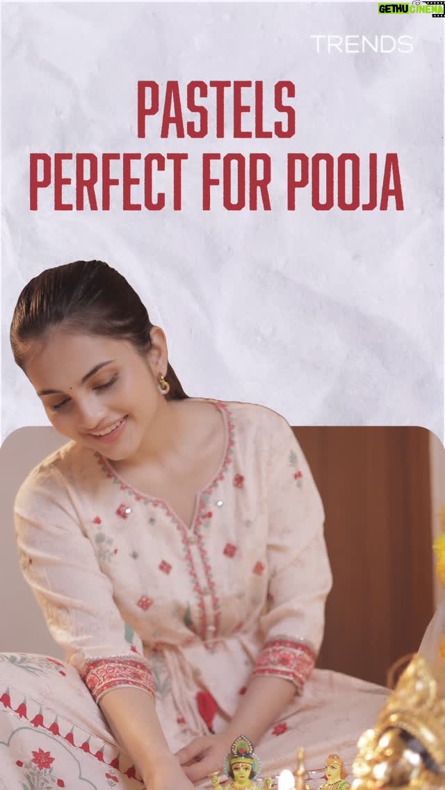 Sai Ramya Pasupuleti - 51.8K Likes - Celebrating Dasara in style is a whole mood! Embracing every shade of my personality with looks from TRENDS that mix classic vibes with a modern twist. ✨🙏

Ready for your fashion moment? Shop for ₹3499 and get incredible gifts. Let’s get #FestivalReady together! 🌼
#TRENDS #IamTrending #StyledByTRENDS #DasaraDiaries #GiftedByTRENDS
