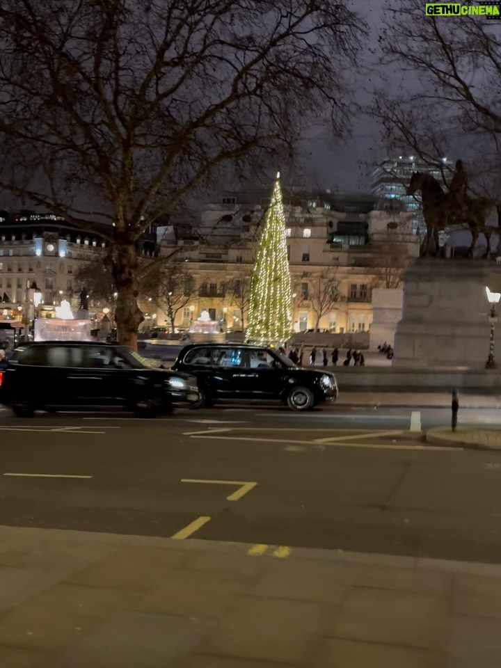 Saira Khan - 1.9K Likes - 21yrs married today. Celebrations @thewolseley. Kids have cottoned on we like to celebrate so want to tag along 🤣! A stroll through London all lit up was perfect. 

Hope you enjoy my tongue in cheek tips for a happy marriage… would love to hear your tips and suggestions!