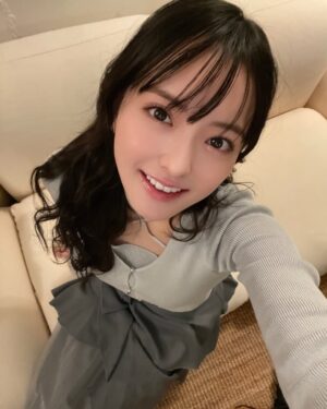 Saki Kiyoi Instagram - .
めちゃコミックオリジナル作品
『俺で甘える練習してみる?』の
実写ショートドラマに
佐藤かほ役で出演させていただきました✨

是非ご覧ください♬

#俺で甘える練習してみる
#めちゃコミックショートドラマ
#ショートドラマ