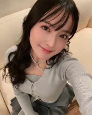 Saki Kiyoi Instagram - .
めちゃコミックオリジナル作品
『俺で甘える練習してみる?』の
実写ショートドラマに
佐藤かほ役で出演させていただきました✨

是非ご覧ください♬

#俺で甘える練習してみる
#めちゃコミックショートドラマ
#ショートドラマ