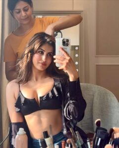 Actress Sakshi Malik HD Photos and Wallpapers November 2025