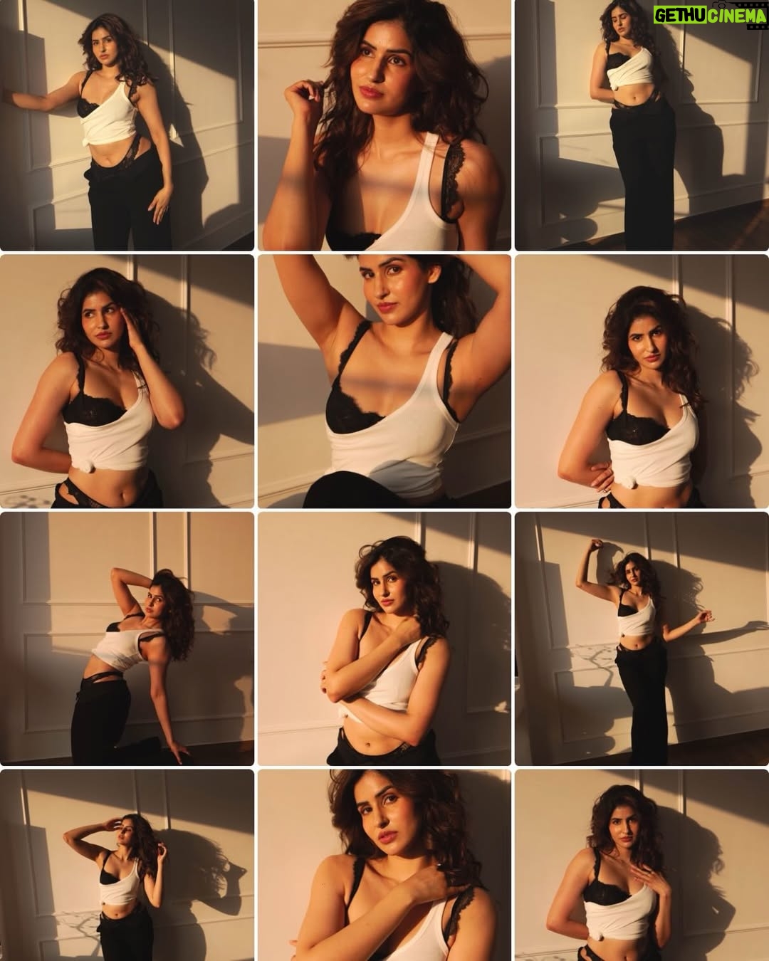 Sakshi Malik - 178.5K Likes - Golden hour did most of the talking 

📸: @pranjalj.111 
Styling: @nupur_p @gaurvivdesai 
Makeup: @nishisingh_muah 
Hair: @gorandek