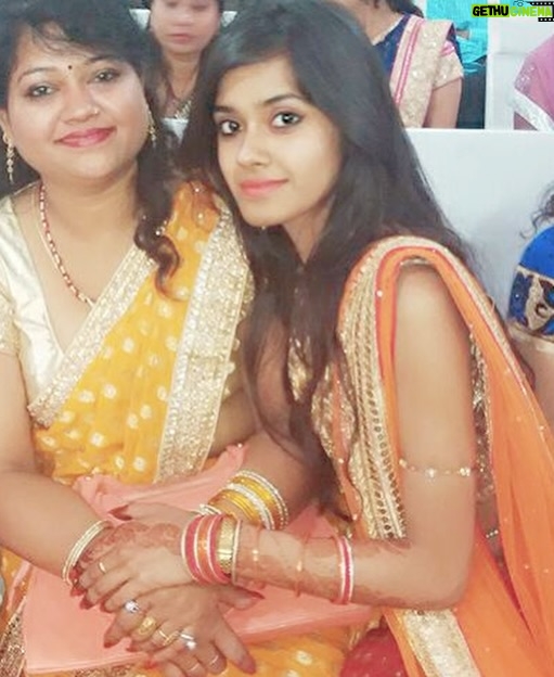 Sakshi Mihir - 7K Likes - 2016 ki photos 🥰 mummy ne rkkhi hui thi 😆😍 #majorthrowback