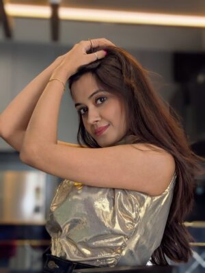 Sakshi Mihir Instagram - š„°š„°š„°