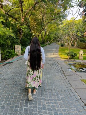Sakshi Rajawat Instagram - You have the passport to my heart💌🧿
.
.
#honeymoon #jaipuriajodi #explore #trending #love