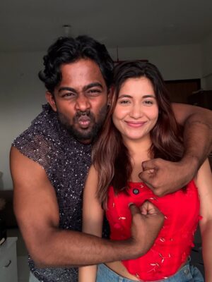Sakshi Shrivas Instagram - Happiest birthday to my love, Miss Shrivas ❤️ Cheers to 26 🎉
Thankyou for being such a hardworking and inspiring partner I’ve learned so much because of you ❤️ the love that you give me is pure and i am truly grateful for that 💯💯💯
May God bless you with everything your heart desires and also you are the cutest ❤️
Baaki ki baat face to face kar Lunga 🤪🤪lobjuuuu ❤️
Guys wish my cutie and send her hearts ❤️❤️❤️❤️ also the more you slide the better it gets 💯🕺🏼.
📍- @roofberriesbandra
#birthday #missshrivas #sakshishrivas #couple #explorer #trend
