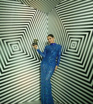 Sakshi Shrivas Instagram - Dancing Sensation of the year - 2025 Female ❤️🔥
@exhibit_social @exhibitmagazine
Won this with my baby, @justin_dcruz_ by my side 🥺. Thank you so much for recognising the time and effort I’ve been putting in my content and at last to each one of you who voted for me, it means the world. 🌍