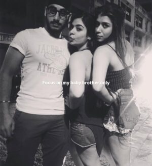 Sakshi sharma Instagram - & suddenly it’s 2016 again 🧿🤍.