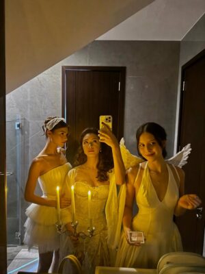 Sam Cruz Instagram - halloweekend 🎃🐈‍⬛