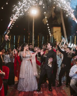 Samata Amin Instagram - A night of lights, laughter & love — and that’s when we said action for our real life 🪩❤️🧿

#9-10-2025🧿
Event by @frolix_events_ ✨
Captured by @kiranproductions.in 
Samata outfit @alara.wearyourstory 
Vineeth outfit @mantra.ixe 
Jewellery by @nazakathbyrupsath 
MUAH @kanchanashettymakeupartist @makeupmagicbydeekshashetty 

#vinsam #weddingstory