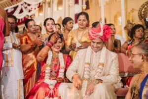 Samata Amin Instagram - A day of love, gratitude, and blessings from every heart that matters.
With divine grace and the warmth of our loved ones, we begin this new journey as husband and wife.
Let everyone's blessings be with us for our new beginning❤️🧿

#vinsam 

Captured by @kiranproductions.in
Event by @frolix_events_ 
Location @the_grand_bay 
Attire @mantra.ixe
Jewellery @slshetdiamondhouse 
Makeup by @kanchanashettymakeupartist @makeupmagicbydeekshashetty 
Mehendi by @kudla_mehndi_artist