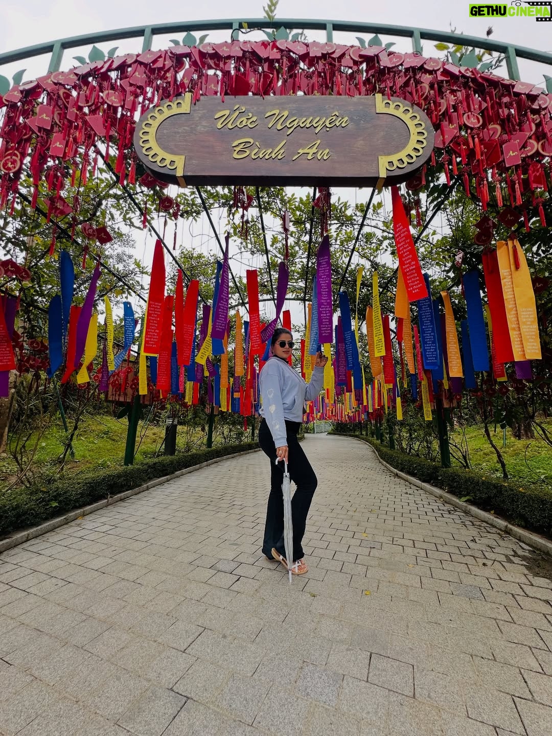 Samata Amin - 11.4K Likes - #vietnam 🇻🇳

#vietnamese