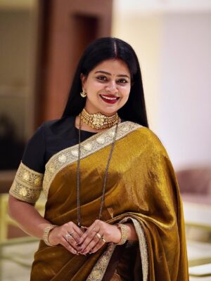 Samata Amin Instagram - Wearing @alara.wearyourstory ❤️
Jewellery @nazakathbyrupsath ❤️

Captured by @cjd_photography06 

#samataamin