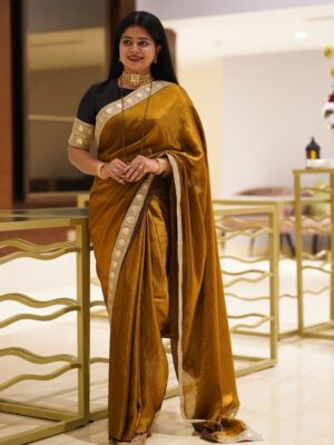 Samata Amin Instagram - Wearing @alara.wearyourstory ❤️
Jewellery @nazakathbyrupsath ❤️

Captured by @cjd_photography06 

#samataamin