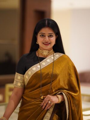 Samata Amin Instagram - Wearing @alara.wearyourstory ❤️
Jewellery @nazakathbyrupsath ❤️

Captured by @cjd_photography06 

#samataamin
