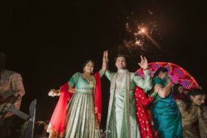 Samata Amin Instagram - The mehendi evening — we danced, we laughed, and made memories for a lifetime. 💚🧿

Captured by @kiranproductions.in 
Event by @frolix_events_ 
Location @royaldreams_surathkal 
Outfit by @mantra.ixe 
Jewellery by @nazakathbyrupsath 
MUAH @kanchanashettymakeupartist @makeupmagicbydeekshashetty 

#vinsam 
#weddingsaga