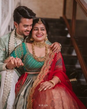 Samata Amin Instagram - The mehendi evening — we danced, we laughed, and made memories for a lifetime. 💚🧿

Captured by @kiranproductions.in 
Event by @frolix_events_ 
Location @royaldreams_surathkal 
Outfit by @mantra.ixe 
Jewellery by @nazakathbyrupsath 
MUAH @kanchanashettymakeupartist @makeupmagicbydeekshashetty 

#vinsam 
#weddingsaga