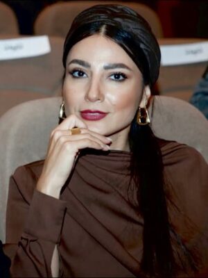 Samira Hassanpour Instagram - 5 Slemani international film festival
@siff.2016
special thanks to
@negah_fashion_studio 🙏🏻🤎✨