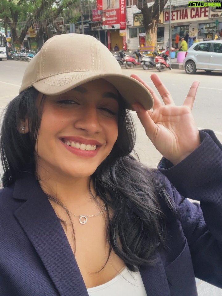 Samyuktha Viswanathan - 74.8K Likes - Battled this very chaotic time by shooting a chaotic video with a cool team 🎱
Can’t wait to show y’all!