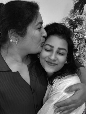 Sana Instagram - After such a long time, finally meeting my sanaa Chachi felt like meeting another mom again 🤍🥹
She’s pure love, genuine at heart, endlessly sweet, and the one who holds her entire family together so beautifully. There's no one like you ♥️♥️♥️♥️♥️♥️ ... Most gorgeous 😍..
The best mom, the best mother-in-law, and the way she takes care of me… I feel so loved.
My sweetest soul, my bangaram 🧿✨
I love you soooo much Chachi ♥️... Thank you for being there for me 🥹♥️🫂