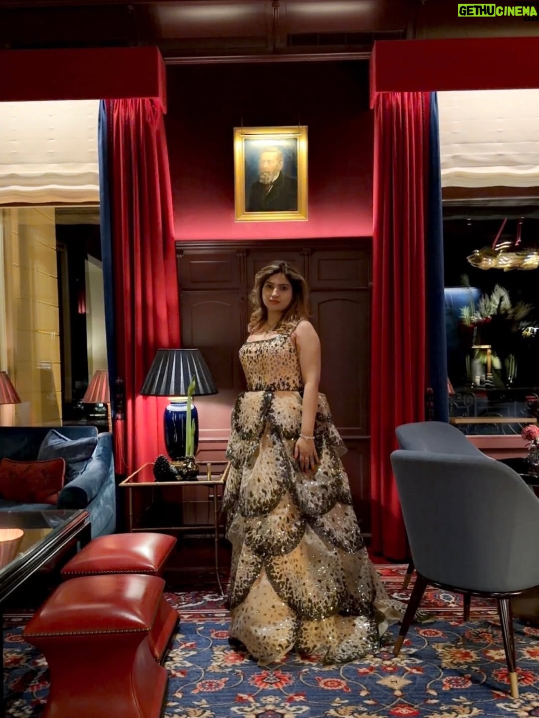 Sana Raees Khan - 25.6K Likes - Swiss Alpine Magic 💫
.
.
#sanaraeeskhan #ladysrk #switzerland #alpine #swiss #travel #fashion #beauty #travelgram #gown #style #taylorswift #stmoritz #fun #goodtimes #fashionable #lawyer #lawandorder #love #adventure #goodtimes
