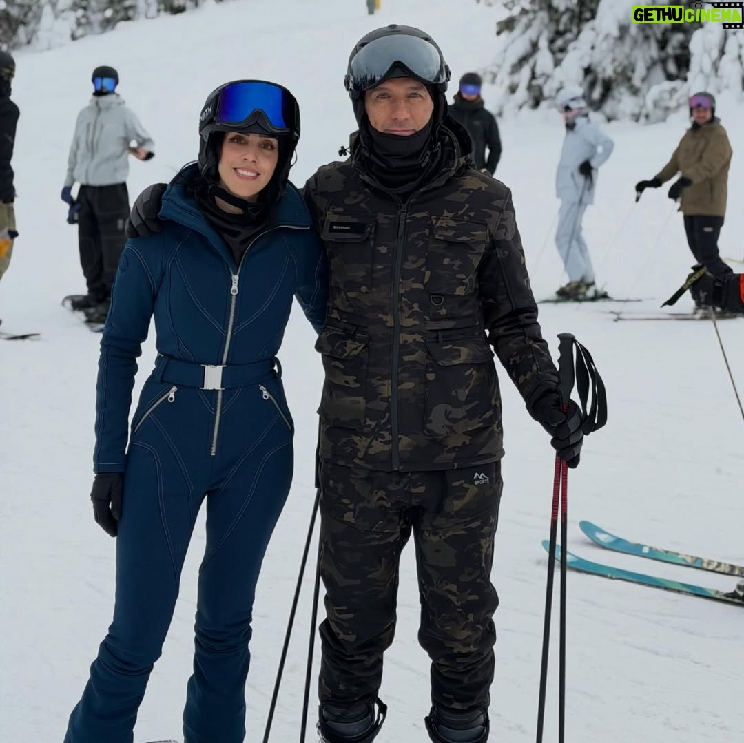 Sandra Echeverría - 3 Likes - Winter wonderland ❄️❄️❄️ #whistler ☃️