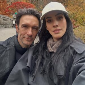 Sandra Echeverría Instagram - Felíz cumpleaños al amor de mi vida! @leozanne
14 años a tu lado siendo testigo de que no envejeces…te vas poniendo aún más y más hottie 🫠🔥
TE AMO! ❤️