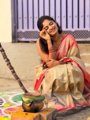 Sangeetha Kalyankumar Instagram - Wishing you a Pongal filled with positivity and new dreams.
May your hard work turn into golden moments this year.
Happy Pongal! 

#pongal