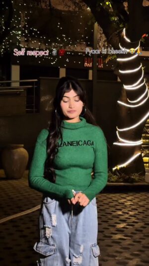 Sapna Roy Instagram - ⬅️ self Respect @sapnaroy322
#instagram #viralvideos #trend #trendy #instagood #instadaily #viral #trendingreels #explore #viralreels #selfrespect #selflove❤️