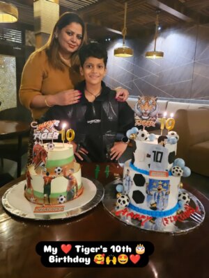 Sapna Sappu Instagram - Happy 🎂 Birthday Mera Raja Beta ❤️ Tiger ❤️ 🥳🤩🎊🎉🙌😘🍫❤️🎆🎇 God 🙌 Bless You Beta 😘😘😘😘😘❤️
Dear Fans keep yours blessings 🙌 to my son Tiger ❤️
.
.
.
#tiger #shaurya #myson #mylifeline #merarajabetatiger #merarajabeta #birthday #birthdaycelebrations🎉 #godblessyou 🙌 #blessed #blessings #love #godsgift ❤️ #sapnasappu #sapnaactres #bollywoodactress #mothersonlove❤️ #keepblessing #lotsoflove #instapost #instagram #instagood #explore #explorepage #trending #viralpost