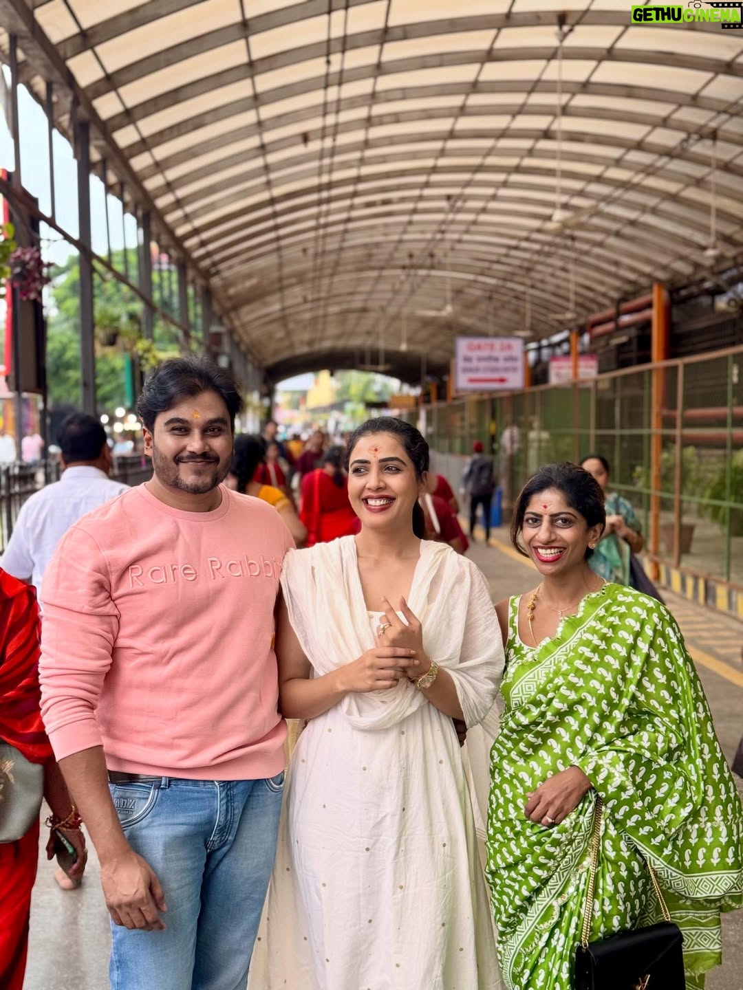 Sara Annaiah - 45K Likes - Where faith begins, doubts end – Om Sai Ram 🙏✨