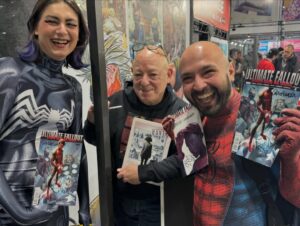 Sara Pichelli Instagram - Broadcasting live from a CRAZY first day @mgwcmx reunion with @sara_pichelli got  to finally meet @peachmomoko60 after she did incredible #jinxworld covers with us. Incredible debut of the Italian edition of COVER & JOY OPERATIONS @artworkofstephenbyrne you’re going to flip! Thank you to everyone who came out. Somehow there’s more tomorrow? #mwah #comics #milan #milangames @mirage_comics_official