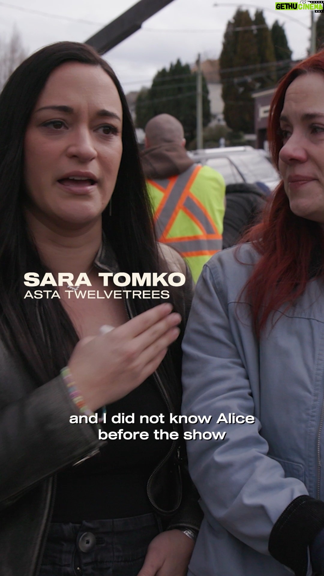 Sara Tomko - 10.8K Likes - If you don't cry while watching this, you're definitely an alien 🫵 Relive your favorite #ResidentAlien moments when you stream it from the beginning on @Peacock!