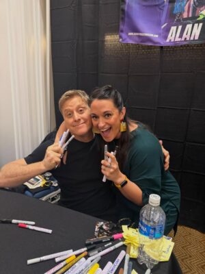 Sara Tomko Instagram - Albuquerque, you floored me with so many gifts today of affirmation, art, joy, abundance, Mango the flirty parrot and even Asta’s namesake, Asta Blu! Who survived the NICU🥹 and is already so strong.  I am so honored to be forever linked to you, sweet baby.  Thank you for a great con @abqcomcon You make me blush with love 🍭💫🌅🙏🏽✨
•••
Fit by @oxknitclothing 🌞🙏🏽