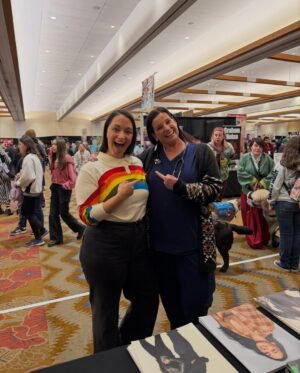 Sara Tomko Instagram - A colorful first day at @abqcomcon Thanks for coming out and sharing your many stories of love and joy and gratitude for our show.  See you again tomorrow for our last day in Albuquerque🪩🎁🎉💎🌅🛸🎨✨
