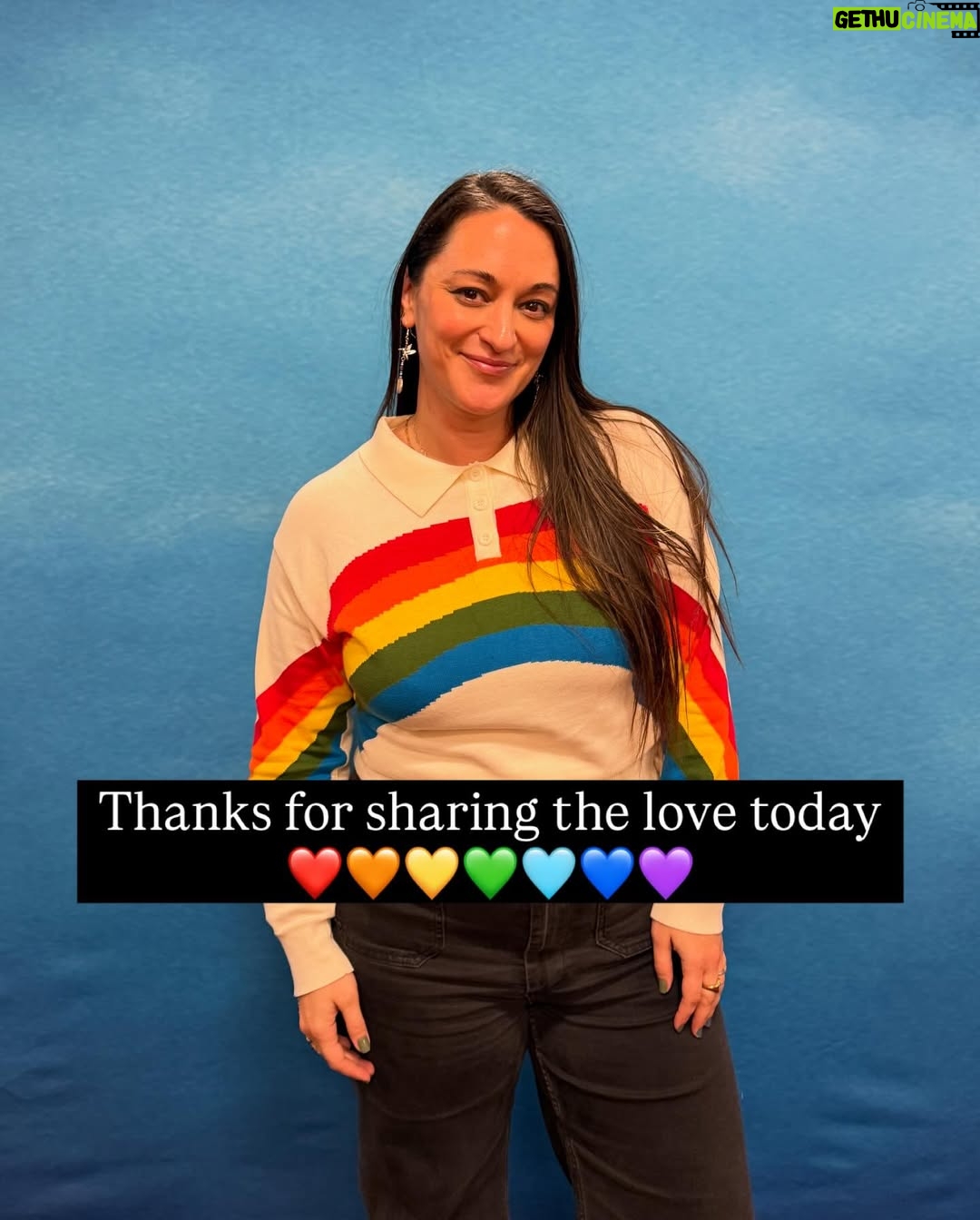 Sara Tomko - 8.5K Likes - A colorful first day at @abqcomcon Thanks for coming out and sharing your many stories of love and joy and gratitude for our show.  See you again tomorrow for our last day in Albuquerque🪩🎁🎉💎🌅🛸🎨✨