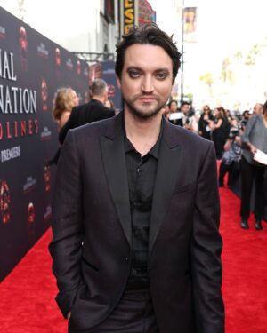 Sarah Dugdale Instagram - Highly recommend getting to watch the love of your life premiere their movie in IMAX at the Chinese Theatre. You are a singular talent @richardsharmon and it’s high time people get to see your magic in IMAX. Getting to experience this night with you is something I’ll never forget ❤️ 

Stylist @stylebykimxo 
Hair @michaelduenas 
Makeup @tamah_krinsky 
Dress @bythenamesake 
Jewelry @pyrrhajewelry