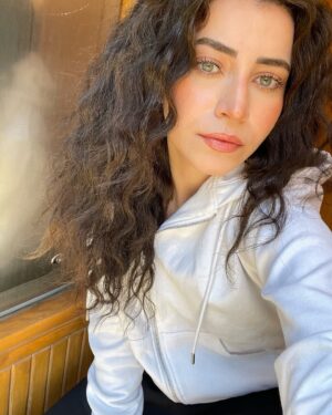 Sarah Elshamy Instagram - Camera crumbs š·š