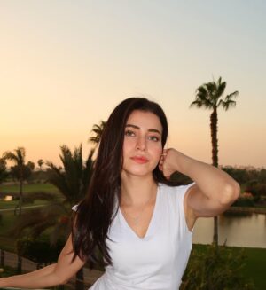 Sarah Elshamy Instagram - 5:47 oāclock sun š»šš¼šš