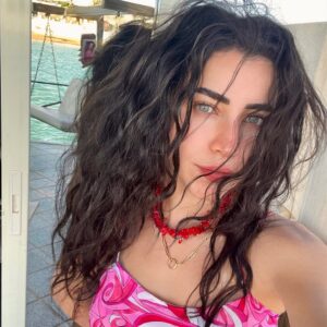 Sarah Elshamy Instagram - šš¬ļøšāØ