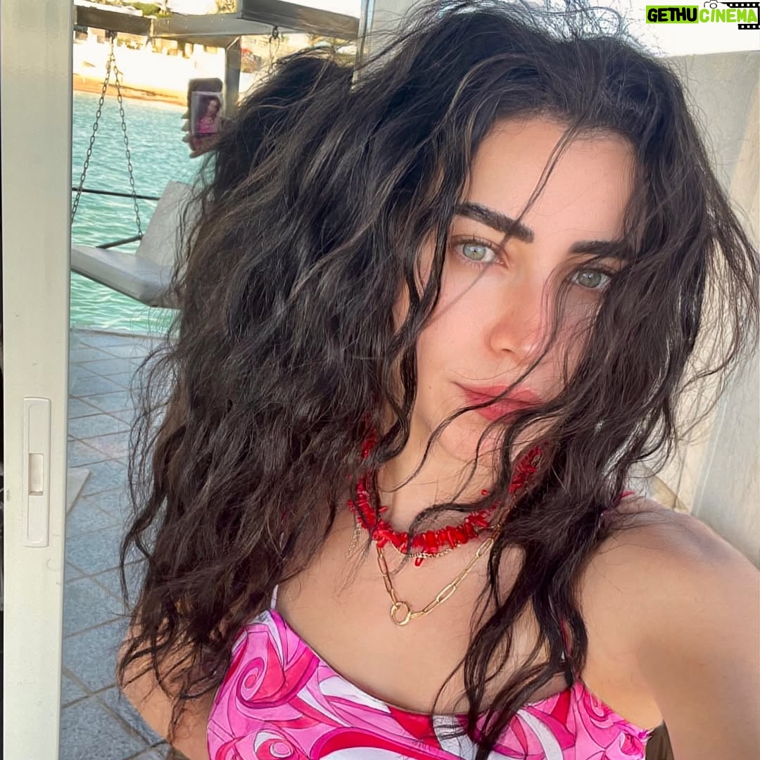 Sarah Elshamy - 20K Likes - 🍓🌬️💌✨