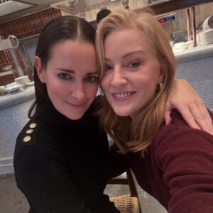 Sarah-Jane Mee Instagram - Pre Christmas Christmas catch up! Kicking of festivities early with some of my festive favourites @charlottehawkins1 @natalie_pinkham @gallacherkirsty @mrnickperry @charweath - delicious on every level @corinthialondon new Mezzogiorno - is definitely on the nice list - what a treat to meet and eat the food of the brilliant @chef_francescomazzei #chefstable #yeschef
The hotel is looking SO festive…like stepping into a Christmas classic ❤️ ⭐️
December I’m ready for you 🎄🎅🏻
