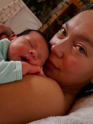 Sarain Fox Instagram - Five years ago today, I became a mom. 

Maamaatesiinh & @nimkii_ made me a mom. 

There is noting like this love. 

Happy Birthday my girl. Happy Birthday to our little family. 🎂