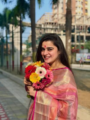 Satya Singh Instagram - जय श्री राम♥️💫🙏🏻
नववर्ष की हार्दिक शुभकामनाएँ🙏🏻
#2026 #happynewyear